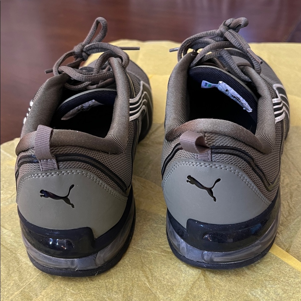 Mens Green Puma Athletic shoes - Picture 3 of 11